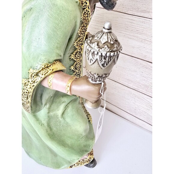 Joseph's Studio by Roman - 17.5" King Nativity Standing Figurine - Picture 6 of 7